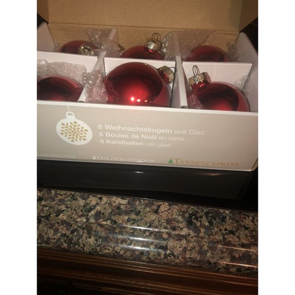 6 Christmas Ornaments - Picture 4 of 4